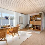 펜션 Eikka - 100m From The Sea By Interhome
