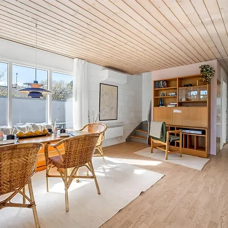 בית נופש Eikka - 100m From The Sea By Interhome